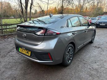 Hyundai IONIQ 38.3kWh Premium Auto 5dr