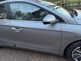Hyundai IONIQ 38.3kWh Premium Auto 5dr
