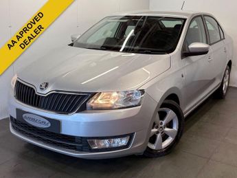 Skoda Rapid 1.2 TSI SE Hatchback 5dr Petrol Manual Euro 5 (105 ps) 12 MONTHS