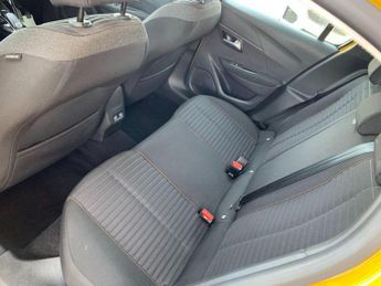 PEUGEOT 208 1.2 PureTech Active Premium Hatchback 5dr Petrol EAT Euro 6 (s/s