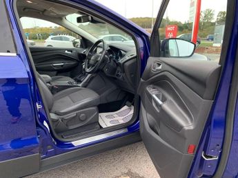 FORD KUGA 2.0 TDCi Titanium SUV 5dr Diesel Powershift AWD Euro 6 (s/s) (18