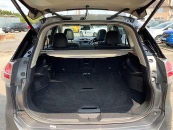 NISSAN X-TRAIL 1.6 dCi Tekna SUV 5dr Diesel XTRON Euro 6 (s/s) (130 ps)