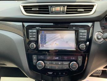 NISSAN X-TRAIL 1.6 dCi Tekna SUV 5dr Diesel XTRON Euro 6 (s/s) (130 ps)