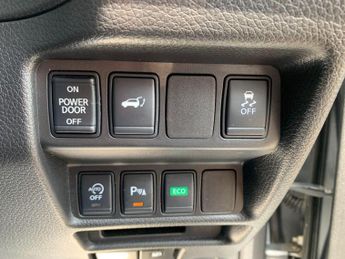 NISSAN X-TRAIL 1.6 dCi Tekna SUV 5dr Diesel XTRON Euro 6 (s/s) (130 ps)