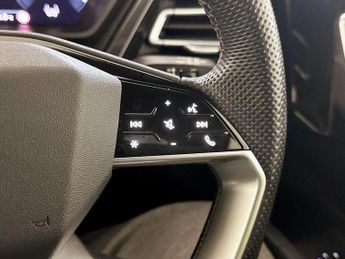 Audi Q4 e-tron 40 S line Auto 5dr 82kWh