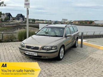 Volvo V70 2.4 SE 5dr Automatic