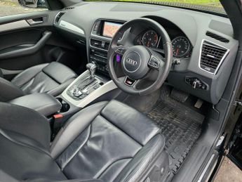 Audi Q5 2.0 TDI S line Plus SUV 5dr Diesel S Tronic quattro Euro 5 (s/s)
