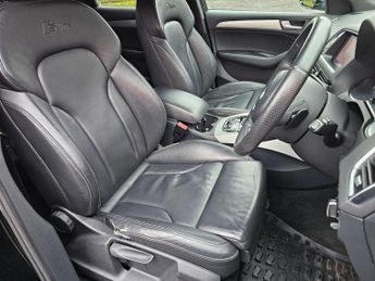 Audi Q5 2.0 TDI S line Plus SUV 5dr Diesel S Tronic quattro Euro 5 (s/s)