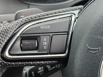 Audi Q5 2.0 TDI S line Plus SUV 5dr Diesel S Tronic quattro Euro 5 (s/s)