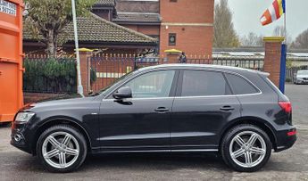 Audi Q5 2.0 TDI S line Plus SUV 5dr Diesel S Tronic quattro Euro 5 (s/s)