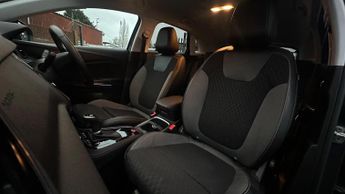 Vauxhall Grandland X 1.2 Turbo SRi Nav Auto Euro 6 (s/s) 5dr