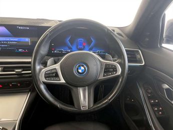 BMW 3 Series 2.0 330e 12kWh M Sport Touring Auto Euro 6 (s/s) 5dr