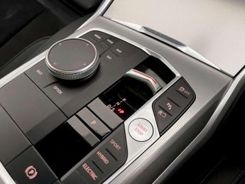 BMW 3 Series 2.0 330e 12kWh M Sport Touring Auto Euro 6 (s/s) 5dr