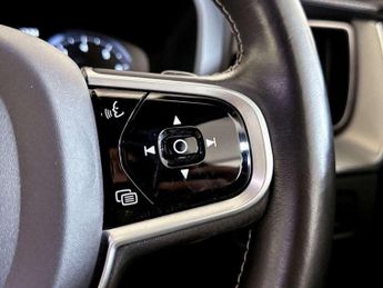 Volvo XC60 2.0 T5 R-Design Pro Auto AWD Euro 6 (s/s) 5dr