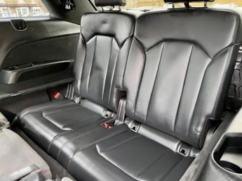 Audi Q7 3.0 TDI V6 S line Tiptronic quattro Euro 6 (s/s) 5dr