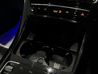 Mercedes-Benz EQC EQC 400 80kWh AMG Line Auto 4MATIC 5dr