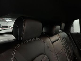 Mercedes-Benz EQC EQC 400 80kWh AMG Line Auto 4MATIC 5dr