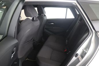 Toyota Corolla 1.8 VVT-h Icon Touring Sports CVT Euro 6 (s/s) 5dr