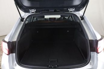 Toyota Corolla 1.8 VVT-h Icon Touring Sports CVT Euro 6 (s/s) 5dr