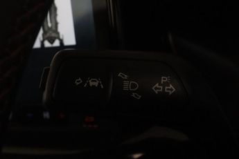 Ford Focus 1.0T EcoBoost ST-Line Vignale Euro 6 (s/s) 5dr