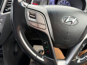 Hyundai Santa Fe 2.2 CRDi Premium Auto 4WD Euro 5 5dr (7 seat)