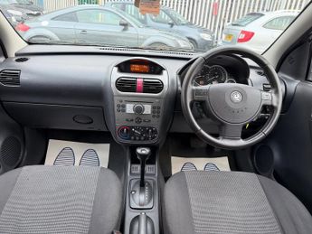 Vauxhall Corsa 1.4i 16v Design 5dr (a/c)