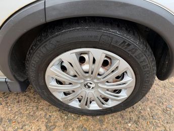 Vauxhall Corsa 1.4i 16v Design 5dr (a/c)