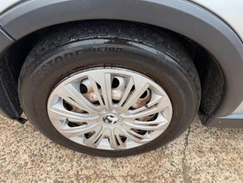 Vauxhall Corsa 1.4i 16v Design 5dr (a/c)