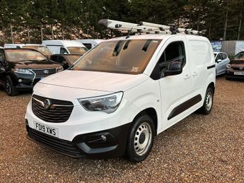 Vauxhall Combo 1.5 Turbo D 2300 Edition Auto L1 H1 Euro 6 (s/s) 4dr