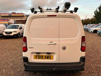 Vauxhall Combo 1.5 Turbo D 2300 Edition Auto L1 H1 Euro 6 (s/s) 4dr