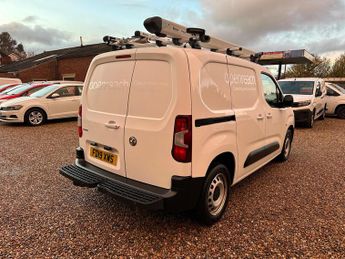 Vauxhall Combo 1.5 Turbo D 2300 Edition Auto L1 H1 Euro 6 (s/s) 4dr