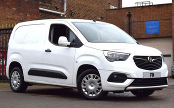 Vauxhall Combo 1.5 Turbo D 2300 Sportive L1 H1 Euro 6 4dr