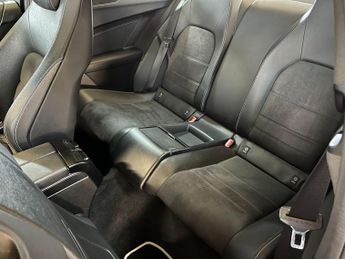 Mercedes-Benz C Class 2.1 C220 CDI AMG Sport Edition G-Tronic+ Euro 5 (s/s) 2dr