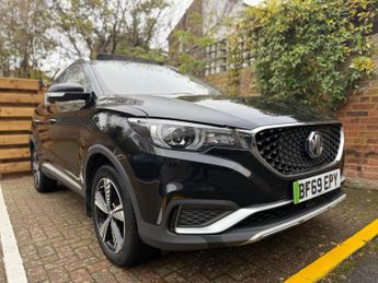 MG ZS 44.5kWh Exclusive Auto 5dr