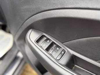 MG MG ZS 44.5kWh Exclusive Auto 5dr