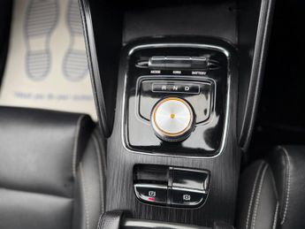 MG MG ZS 44.5kWh Exclusive Auto 5dr