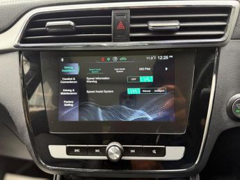 MG MG ZS 44.5kWh Exclusive Auto 5dr