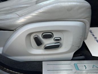 Jaguar XJ 3.0d V6 Premium Luxury Auto Euro 5 4dr (LWB)