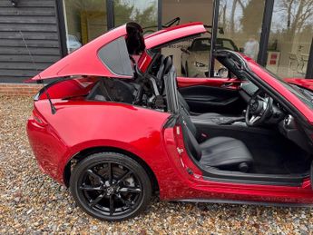 Mazda MX5 2.0 SKYACTIV-G Sport Nav Convertible 2dr Petrol Auto Euro 6 (160