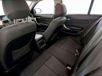 BMW 1 Series 1.5 118i SE Euro 6 (s/s) 5dr