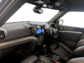 MINI Countryman 1.5 10kWh Cooper SE Exclusive Auto ALL4 Euro 6 (s/s) 5dr