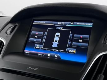 Ford Focus 1.6 Titanium Powershift Euro 6 5dr