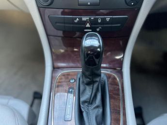 Mercedes-Benz E Class 1.8 E200 Kompressor Classic 4dr