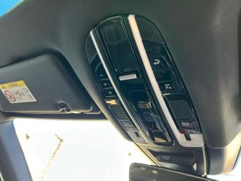 Porsche Cayenne 3.0 V6 E-Hybrid 17.9kWh TiptronicS 4WD Euro 6 (s/s) 5dr (3.6kW C