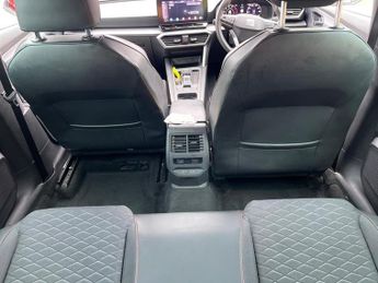 SEAT Leon 1.5 eTSI MHEV FR First Edition Hatchback 5dr Petrol Hybrid DSG E