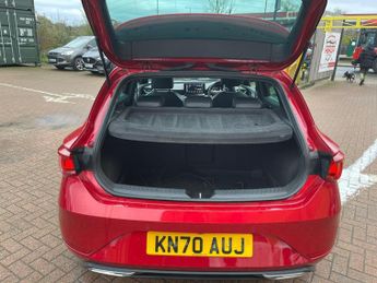 SEAT Leon 1.5 eTSI MHEV FR First Edition Hatchback 5dr Petrol Hybrid DSG E
