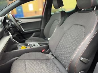 SEAT Leon 1.5 eTSI MHEV FR First Edition Hatchback 5dr Petrol Hybrid DSG E