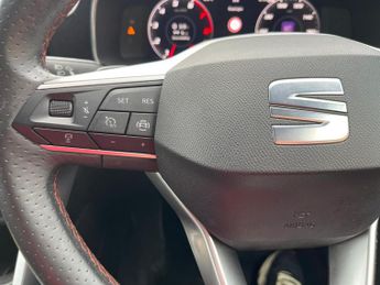 SEAT Leon 1.5 eTSI MHEV FR First Edition Hatchback 5dr Petrol Hybrid DSG E