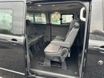 Ford Tourneo Custom 2.0 320 EcoBlue Titanium Auto L2 Euro 6 (s/s) 5dr