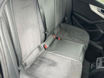 Audi A4 2.0 TDI 30 S line S Tronic Euro 6 (s/s) 4dr